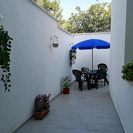 A Casa Di Sante Vila Arnesano Exterior foto